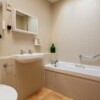 Refresh Your Out-Dated Tile with Refinishing