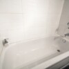 How Long Does Bathtub Refinishing Last?